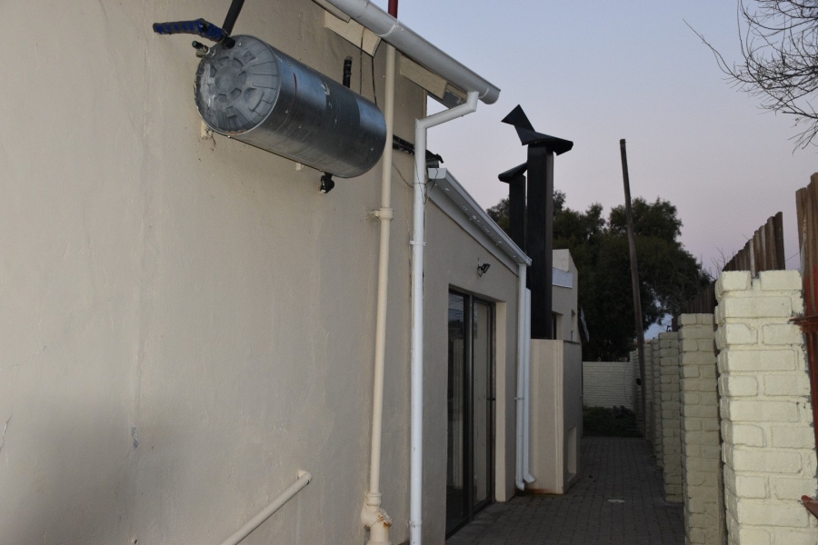 3 Bedroom Property for Sale in Rouxville Free State